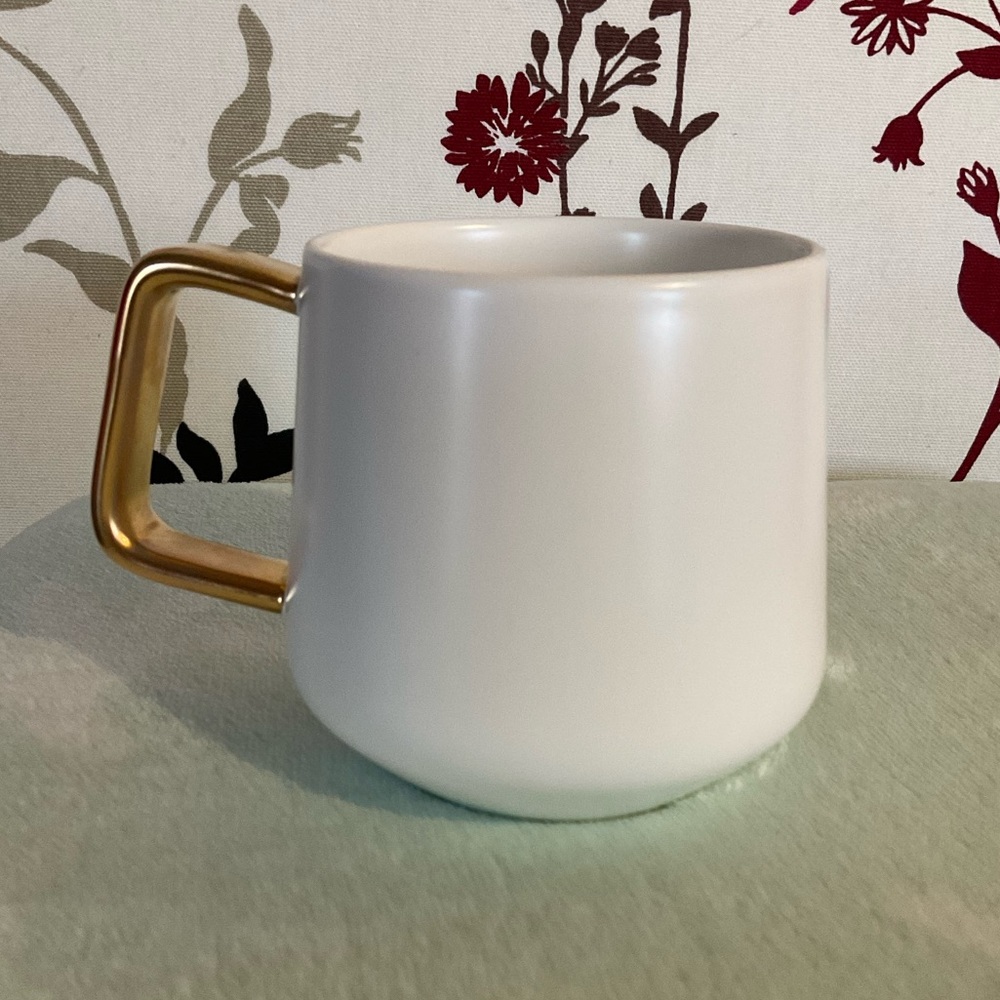 Just For You ‘Renee’ Mug $15 🤎 - Picture 2 of 7